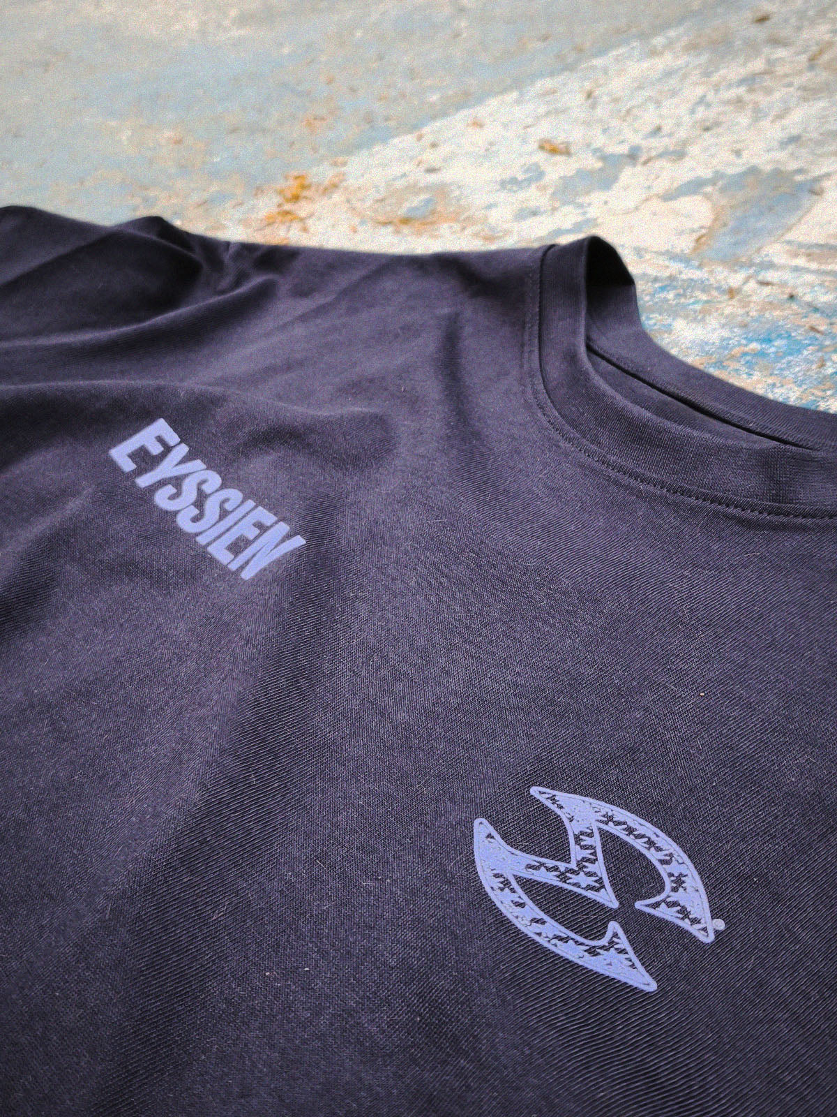 FREESTYLER TEE - NAVY