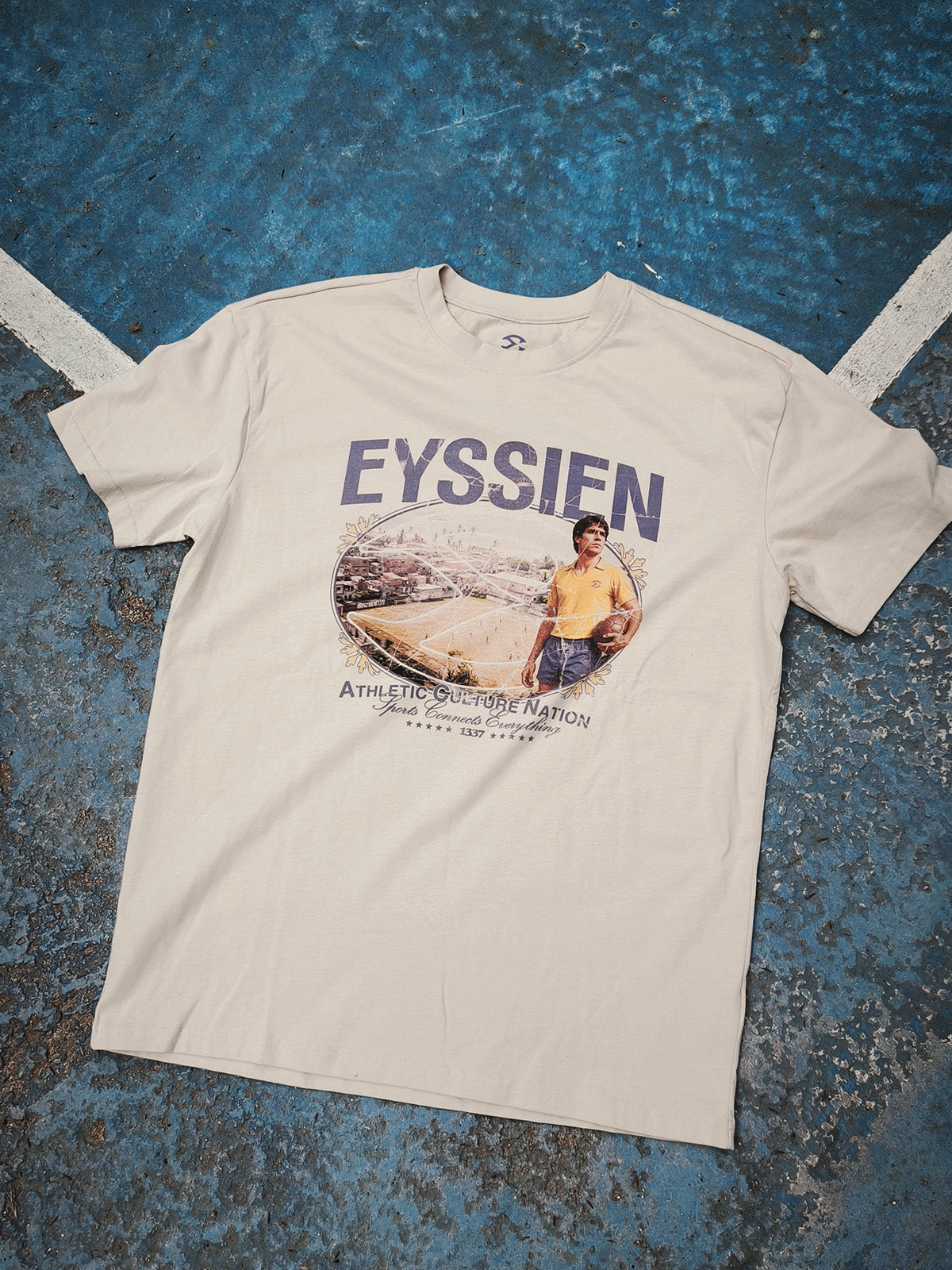 VINTAGE TEE